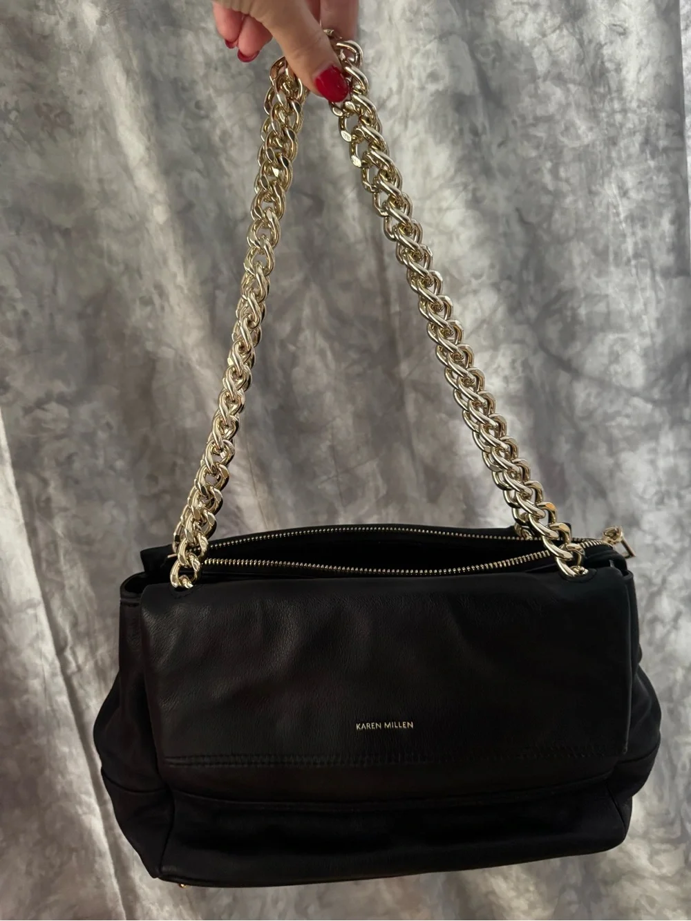 Karen Millen Black Leather Shoulder Bag with Gold Chain Straps and Dust Bag - Picture 8 of 11